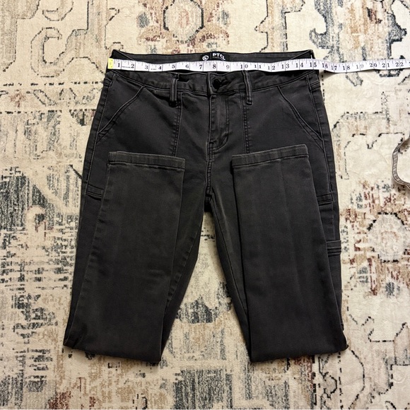 ⏱️ PTCL Black Fade Cargo Skinny Jeans - Picture 3 of 9